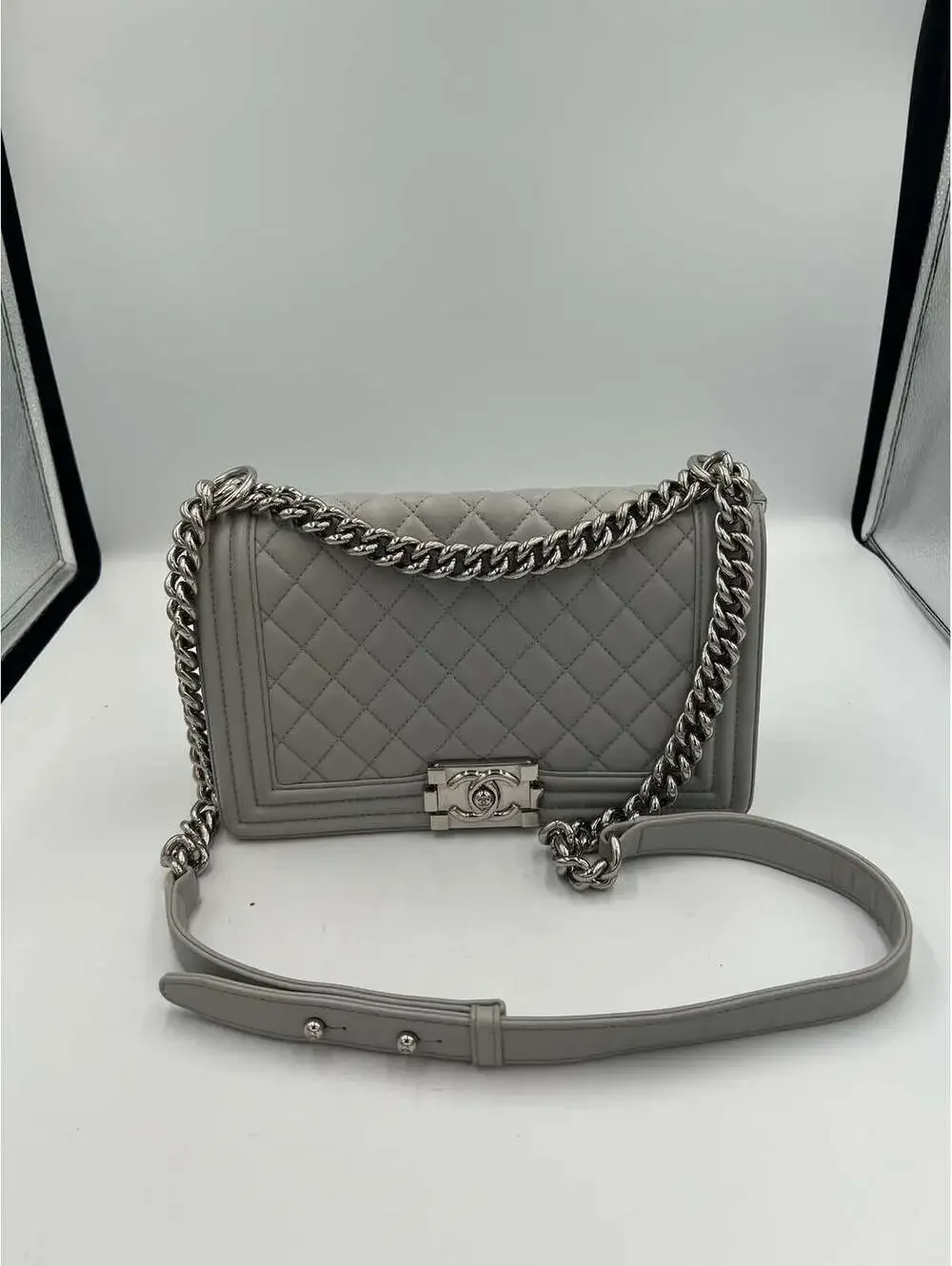 Chanel Le Boy Medium Flap Bag Authentic Quilted Leather CC